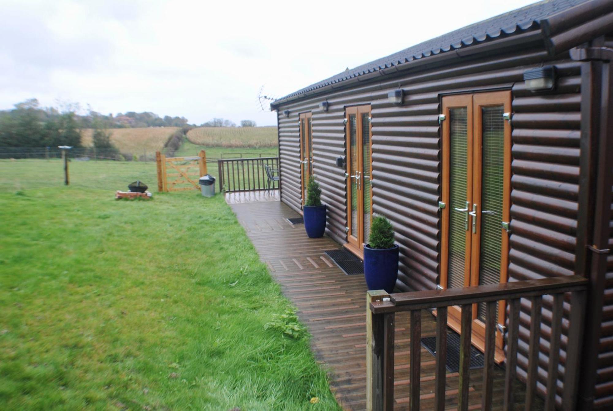 Fairview Farm Holiday Accommodation 14 Luxury Lodges, Cabins, Dog Friendly, Suitable For Couples, Families And Groups, Wedding Guests , Corporate Events, Sleeps 2-65 Guests In Ravenshead, Nottingham Near Sherwood Forest, Set In 88 Acres Δωμάτιο φωτογραφία